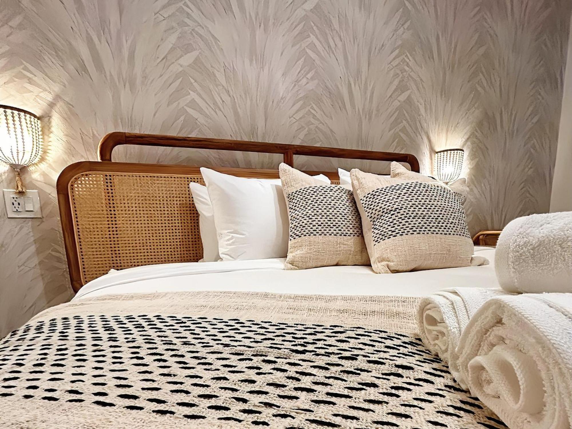Bali Posh Hotel Pr Каролина Экстерьер фото