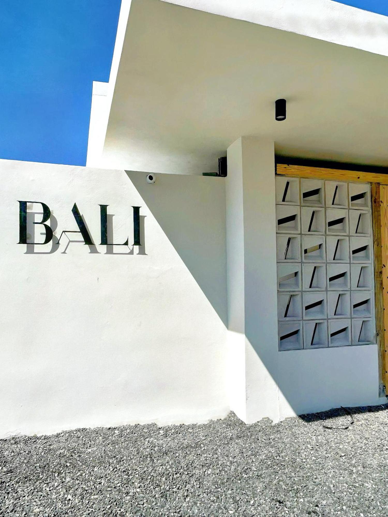 Bali Posh Hotel Pr Каролина Экстерьер фото